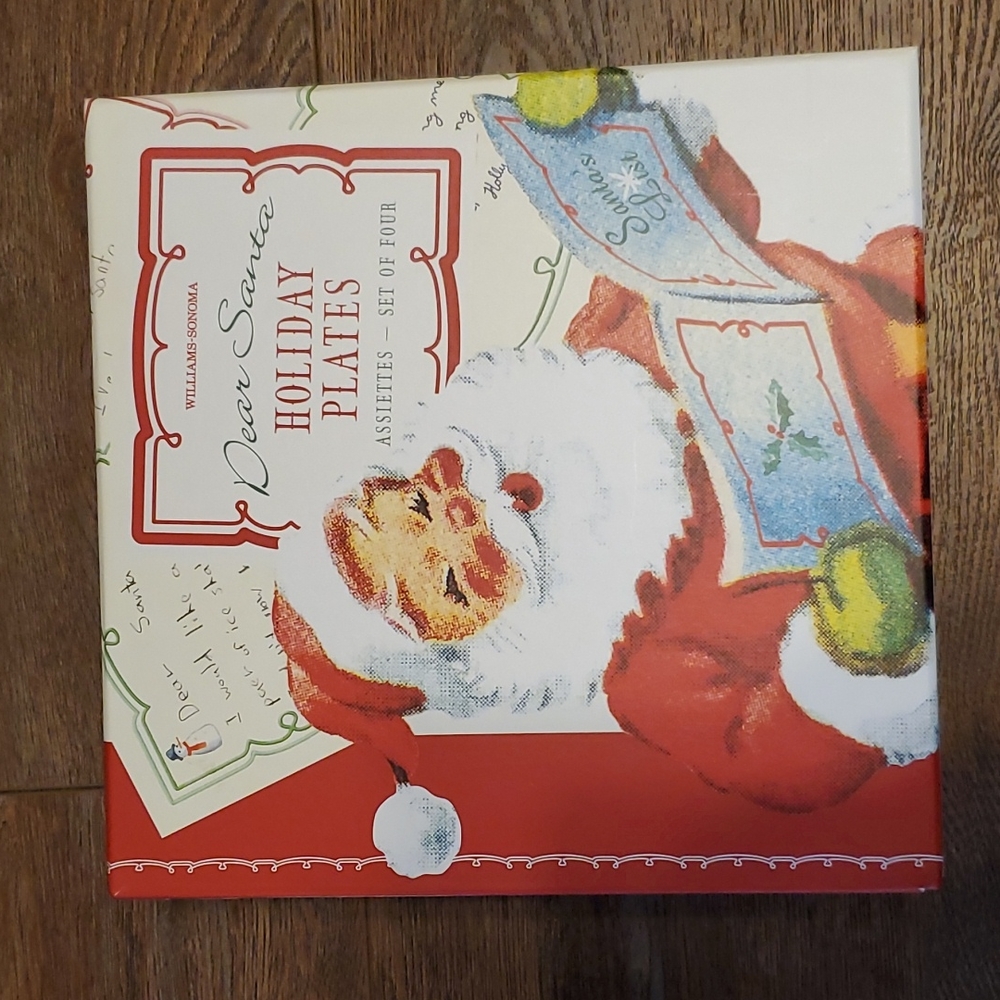 William-Sonoma Holiday Dessert Plates